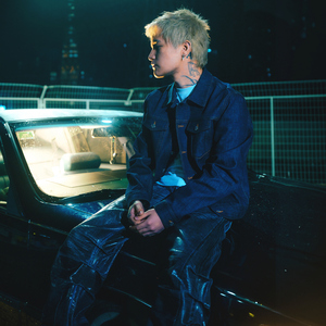 农村乱伦美女做爱
